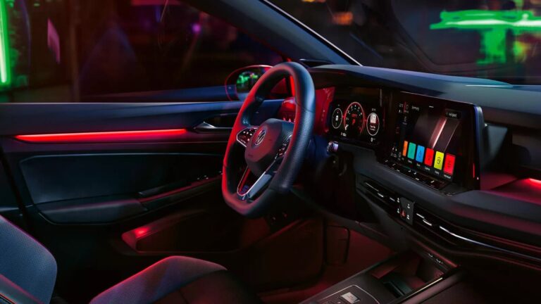 Golf_GTI_GL5817_Lng_min